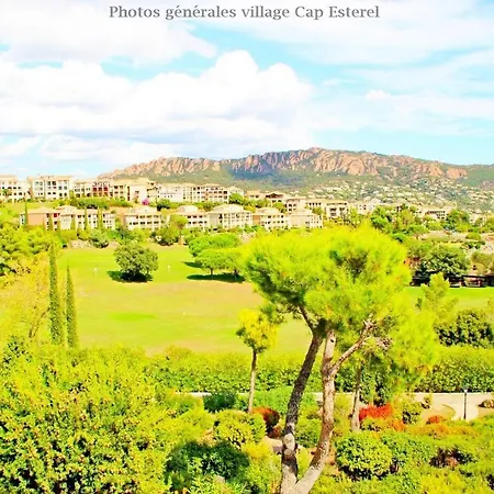 Cap Esterel 2p Saint-Raphael (Var)